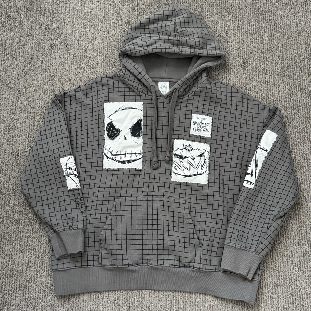 Disney Adult L Pullover Hoodie Sweatshirt Nightmare Before Christmas Skellington